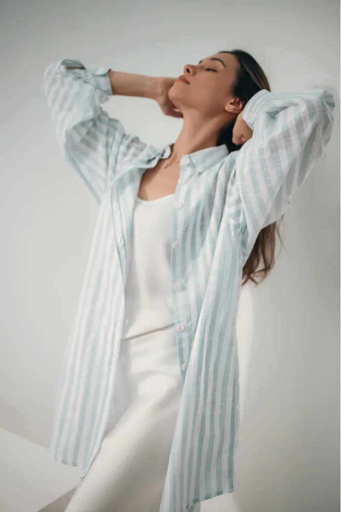 CHEMISE